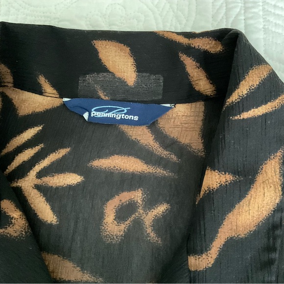 PENNINGTONS, WOMEN BOTANICAL PATTERN SHEER BLOUSE, SIZE: L/G - Picture 10 of 11